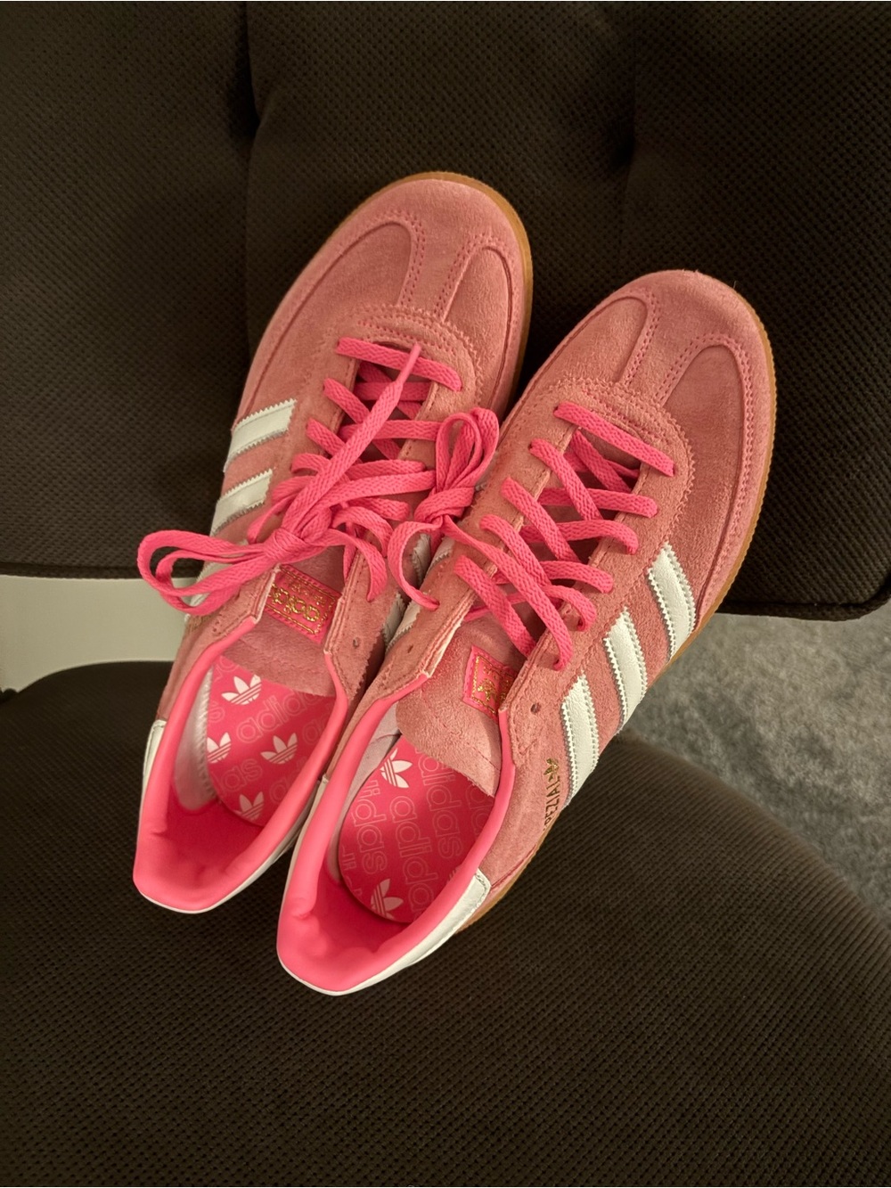 💖SPOTLIGHT💖NWOT Adidas Originals Handball Spezial Sneakers in Lucid Pink - Picture 3 of 8